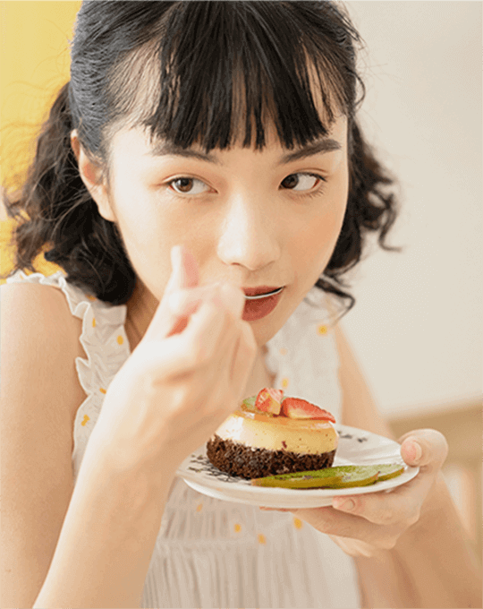 Food blogger who wants to indulge in delicious food without guilt